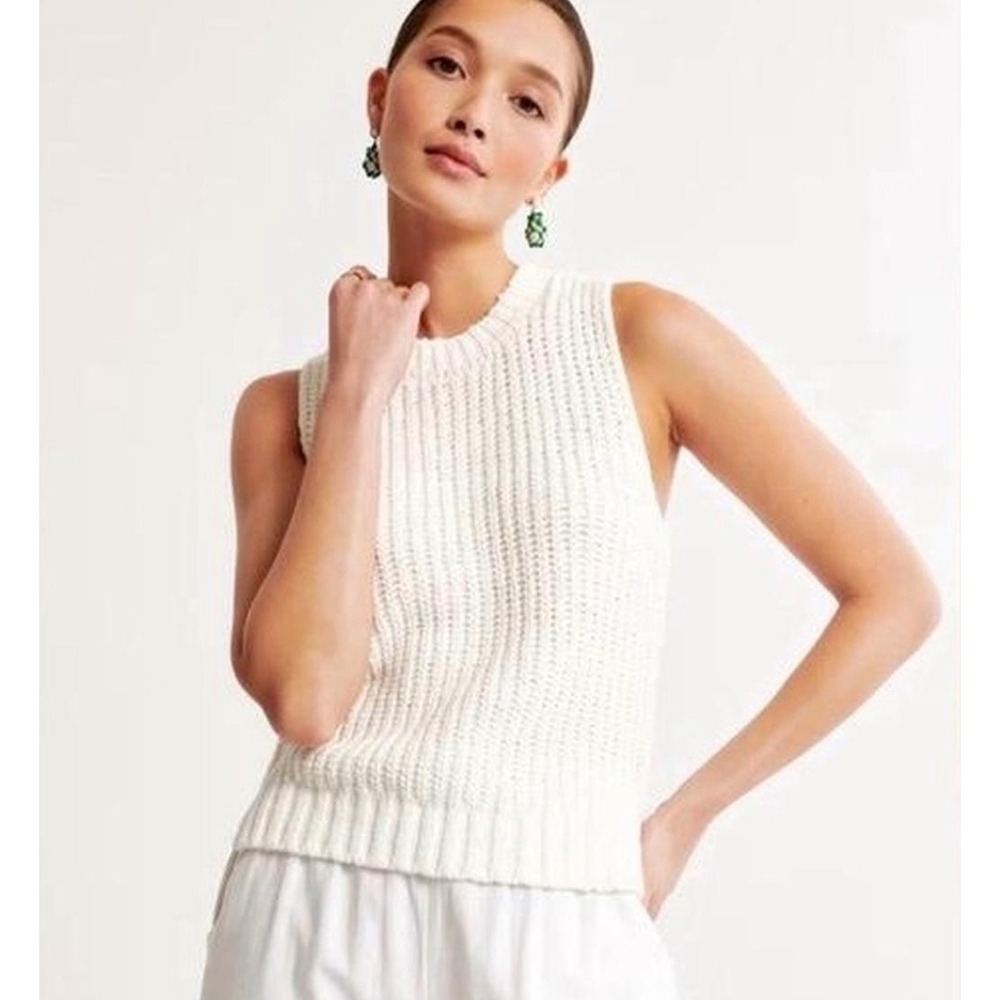 Abercrombie & Fitch White Open Knit Sleeveless Sweater Vest Tank XS